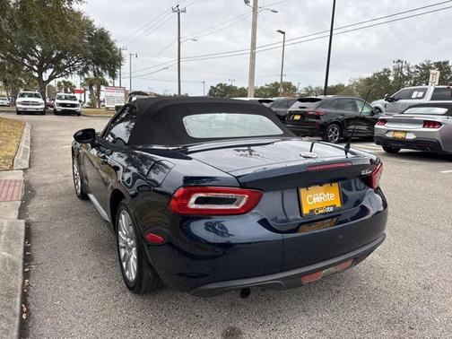 2018 FIAT 124 Spider Base