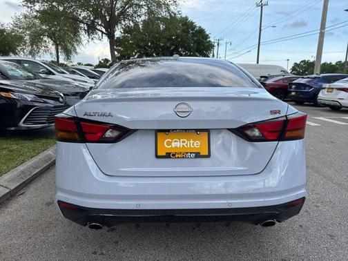 2024 Nissan Altima SR FWD