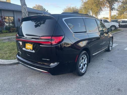 2022 Chrysler Pacifica Limited
