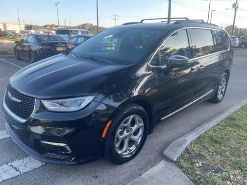 2022 Chrysler Pacifica Limited
