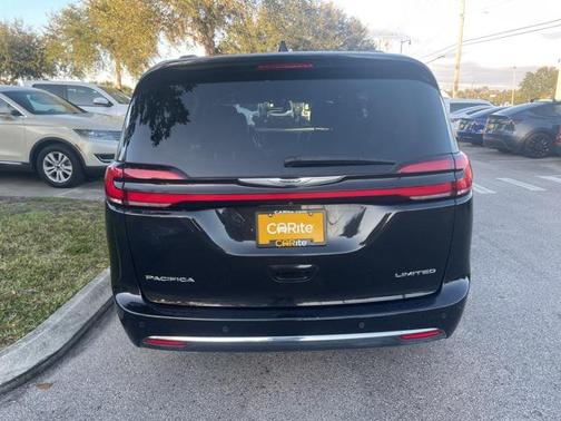 2022 Chrysler Pacifica Limited