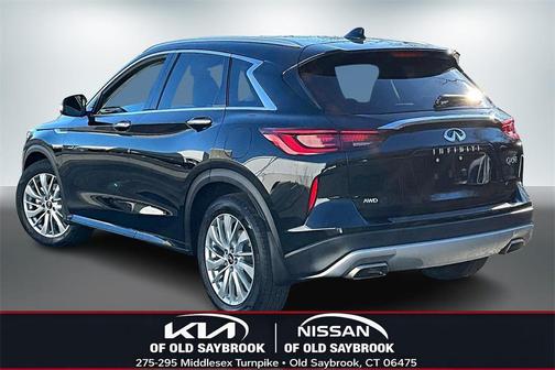 2023 INFINITI QX50 LUXE AWD
