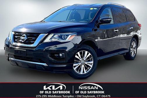 2019 Nissan Pathfinder SV