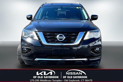 2019 Nissan Pathfinder SV