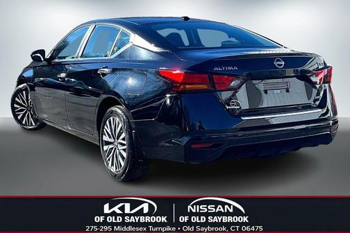 2023 Nissan Altima 2.5 SV