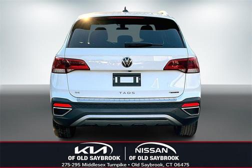 2024 Volkswagen Taos 1.5T SE