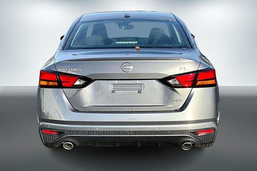 Gun Metallic 2025 Nissan Altima 2.5 SL