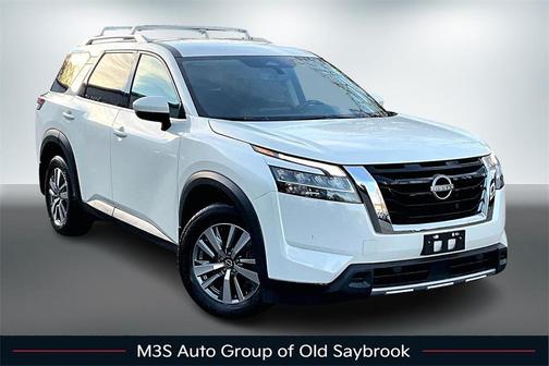 2024 Nissan Pathfinder SL 4WD