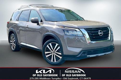 Baja Storm 2023 Nissan Pathfinder Platinum 4WD