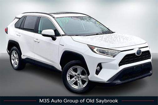 2020 Toyota RAV4 Hybrid XLE