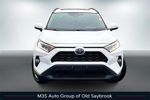2020 Toyota RAV4 Hybrid XLE