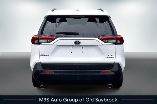 2020 Toyota RAV4 Hybrid XLE