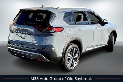 Boulder Gray Pearl 2023 Nissan Rogue SL