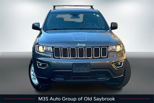 2020 Jeep Grand Cherokee Laredo