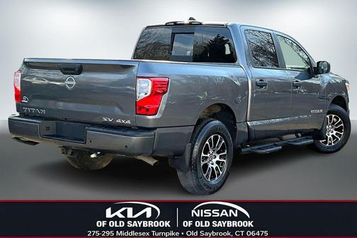 2024 Nissan Titan SV