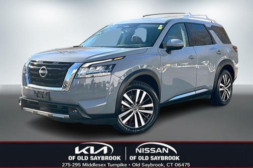 2023 Nissan Pathfinder Platinum 4WD