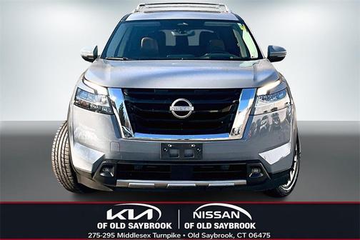 2023 Nissan Pathfinder Platinum 4WD