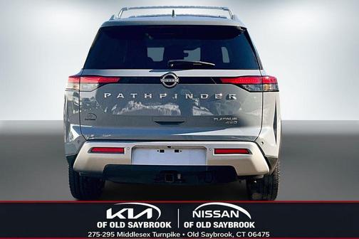 2023 Nissan Pathfinder Platinum 4WD