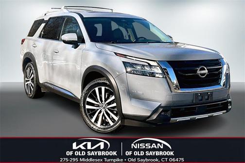 2023 Nissan Pathfinder Platinum 4WD