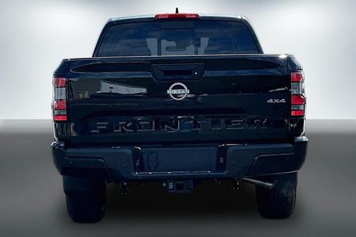 Super Black 2026 Nissan Frontier SV