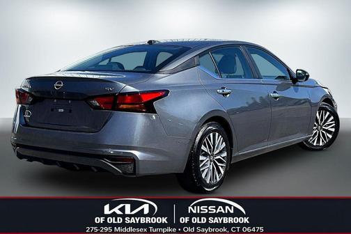 Gun Metallic 2024 Nissan Altima 2.5 SV