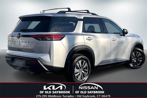 2024 Nissan Pathfinder SV 4WD