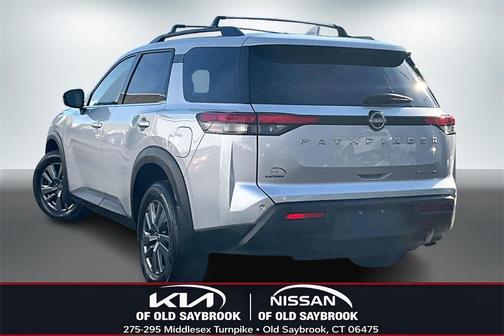 2024 Nissan Pathfinder SV 4WD