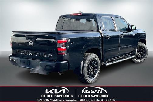 2023 Nissan Frontier SV