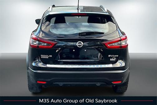 2021 Nissan Rogue Sport SV