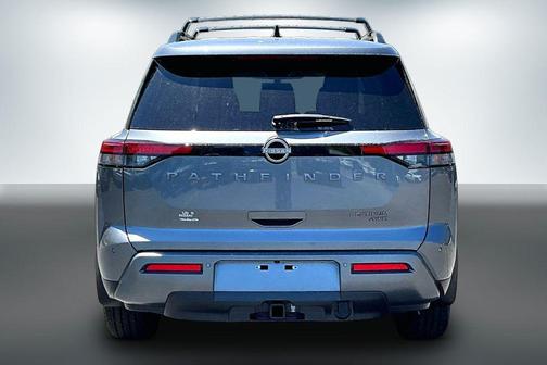 Gun Metallic 2026 Nissan Pathfinder Platinum