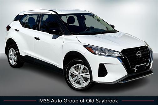 2022 Nissan Kicks S