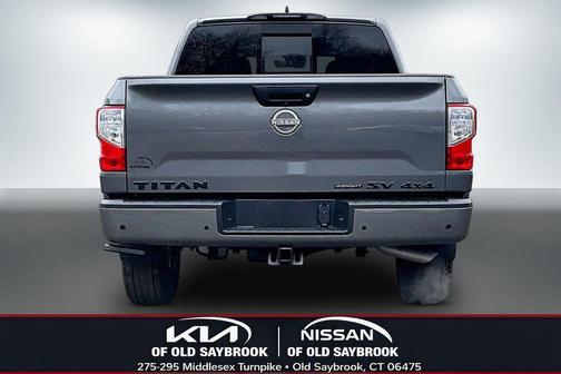 2023 Nissan Titan SV