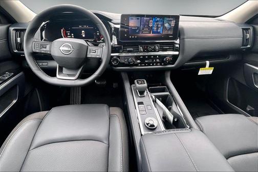 Super Black 2026 Nissan Pathfinder SL