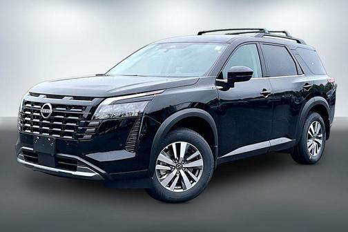 Super Black 2026 Nissan Pathfinder SL