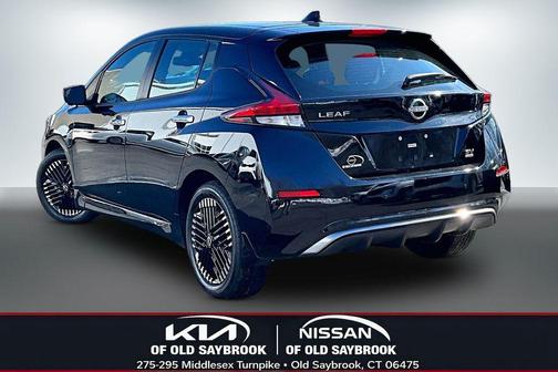 2023 Nissan Leaf SV PLUS 60 kWh