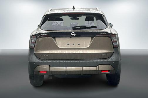 Canyon Bronze Metallic 2026 Nissan Kicks SV