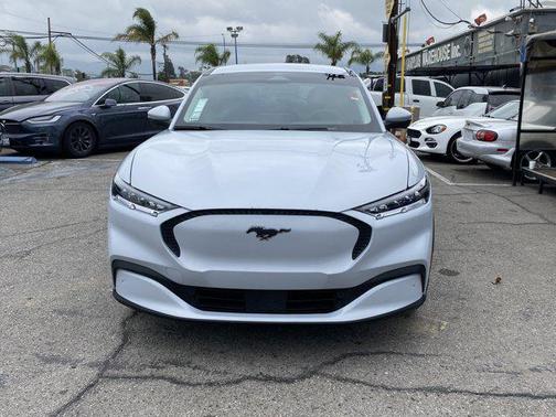 2022 Ford Mustang Mach-E Select