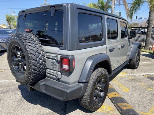 2020 Jeep Wrangler Unlimited Willys 4X4