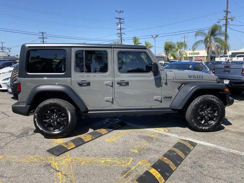 2020 Jeep Wrangler Unlimited Willys 4X4