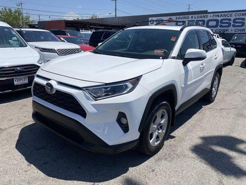 2019 Toyota RAV4 Hybrid XLE
