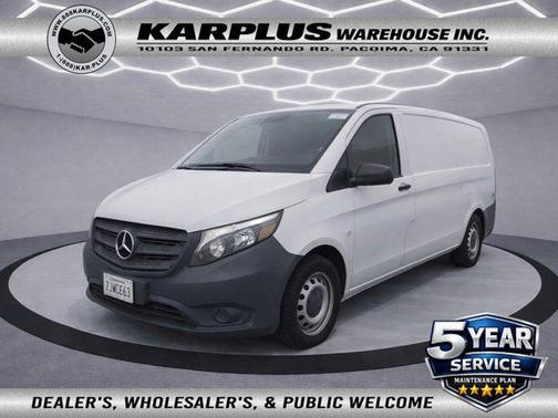 2016 Mercedes-Benz Metris Base