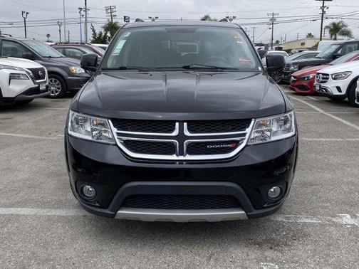 Pitch Black Clearcoat 2018 Dodge Journey SXT