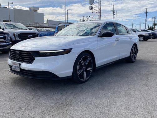 2024 Honda Accord Hybrid Base