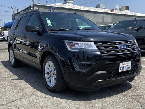 2017 Ford Explorer Base