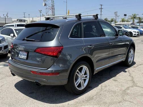 2017 Audi Q5 2.0T Premium Plus
