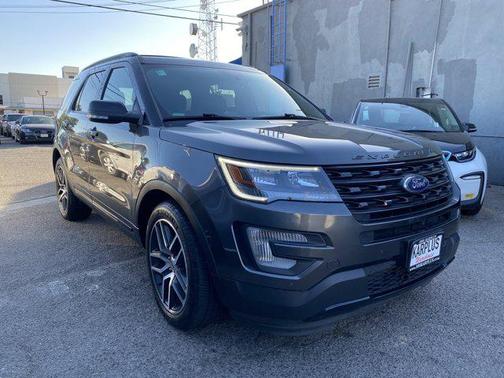 2017 Ford Explorer sport