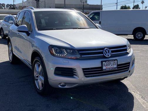 2012 Volkswagen Touareg VR6 Lux