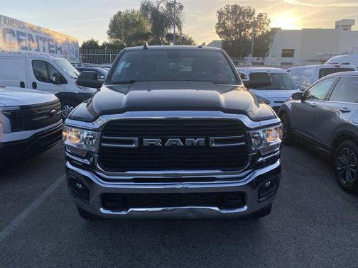 2019 RAM 2500 Big Horn Crew Cab 4x4 6'4' Box