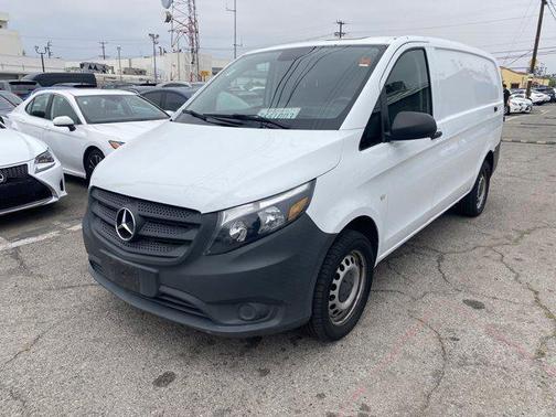 2020 Mercedes-Benz Metris Base