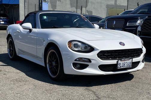 2017 FIAT 124 Spider Base